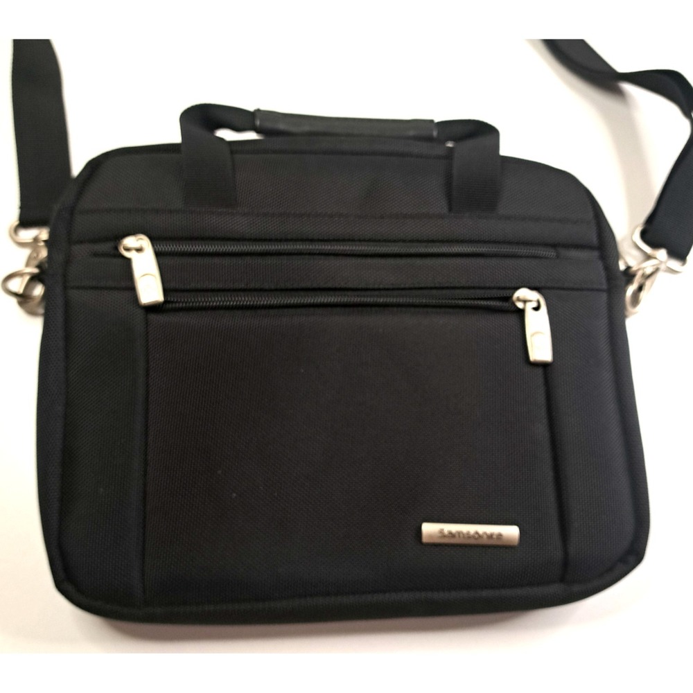 Samsonite Tablet Laptop Messenger Bag Crossbody 11x9x1.5" NWOT Travel School